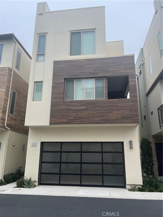 contemporary house featuring a garage