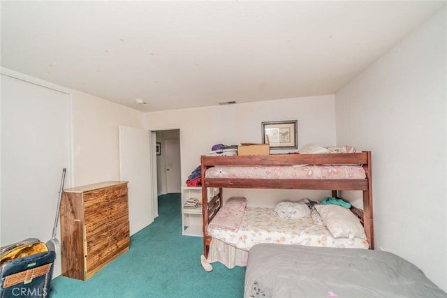 bedroom featuring carpet flooring