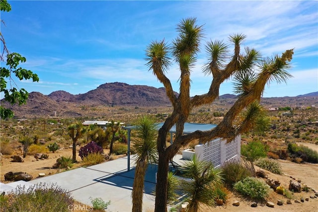 property view of mountains