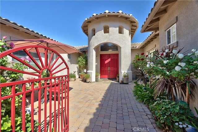 view of property entrance