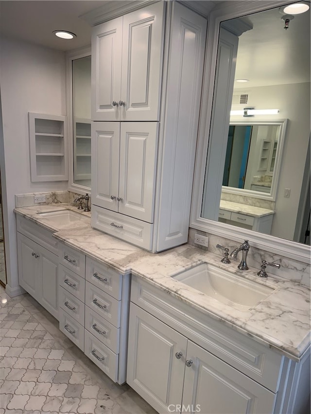 bathroom with vanity