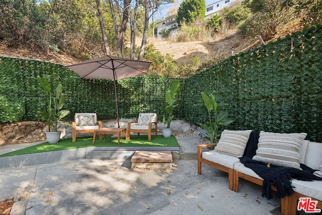 view of patio featuring an outdoor living space