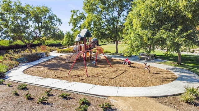 view of jungle gym featuring a yard