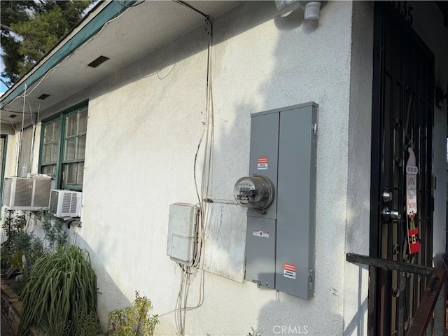 view of home's exterior with cooling unit