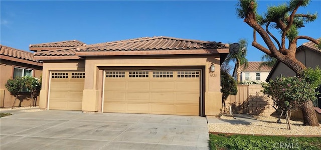 view of mediterranean / spanish-style home