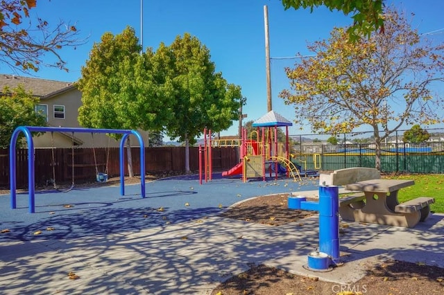 425 Bakeman Ln, Arroyo Grande, CA 93420 - view of community play area