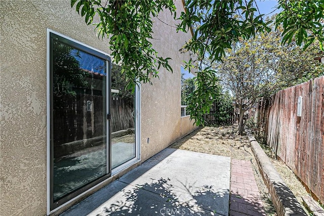 425 Bakeman Ln, Arroyo Grande, CA 93420 - fenced backyard featuring a patio