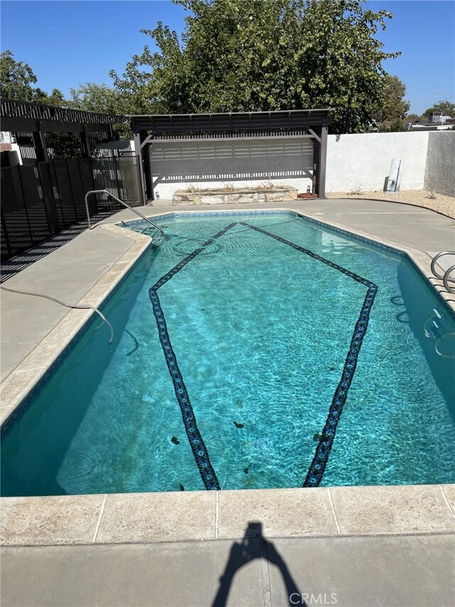37800 Rudall Ave, Palmdale, CA 93550 - view of pool featuring fence