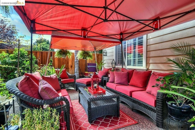 view of patio / terrace with outdoor lounge area