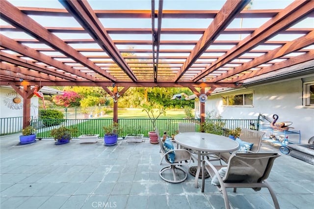 view of patio featuring a pergola