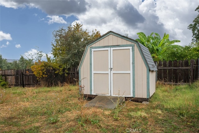 view of outdoor structure