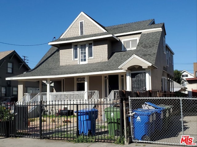 view of front facade featuring covered porch