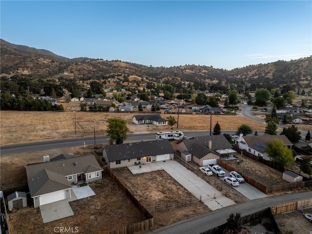 bird's eye view featuring a mountain view