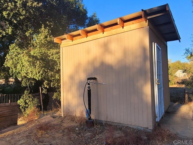 view of outbuilding