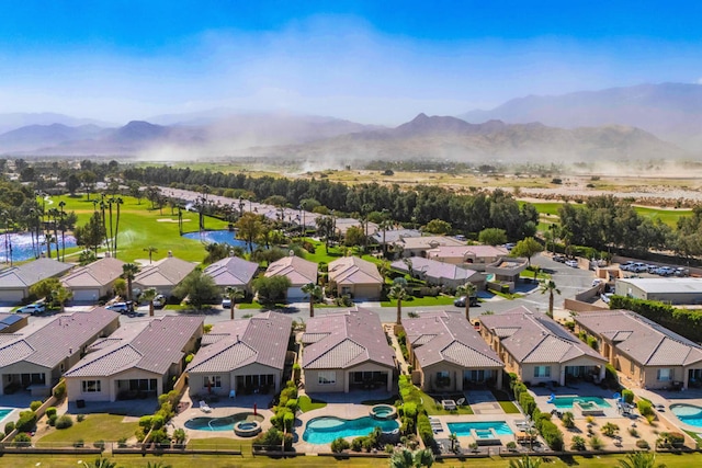 bird's eye view with a mountain view