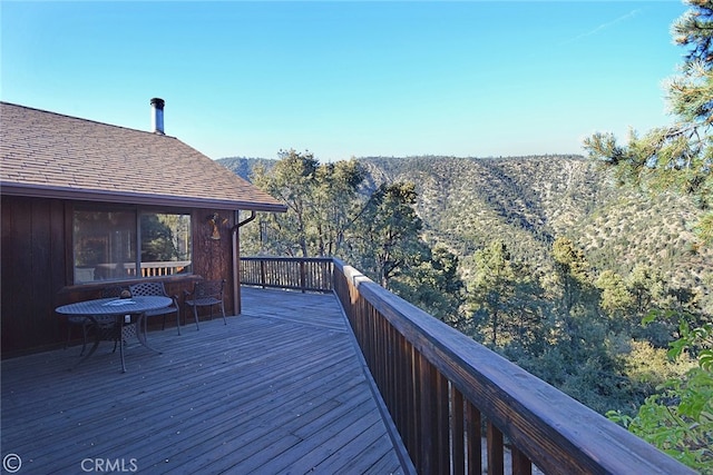 2428 Innsbruck Ct, Pine Mountain Club, CA 93222 - wooden terrace with a wooded view