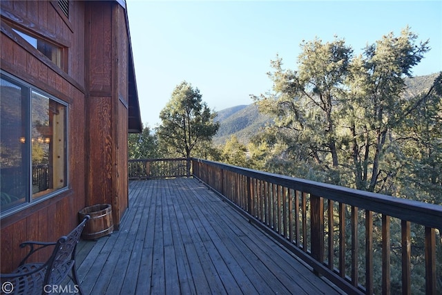 2428 Innsbruck Ct, Pine Mountain Club, CA 93222 - wooden deck featuring a mountain view