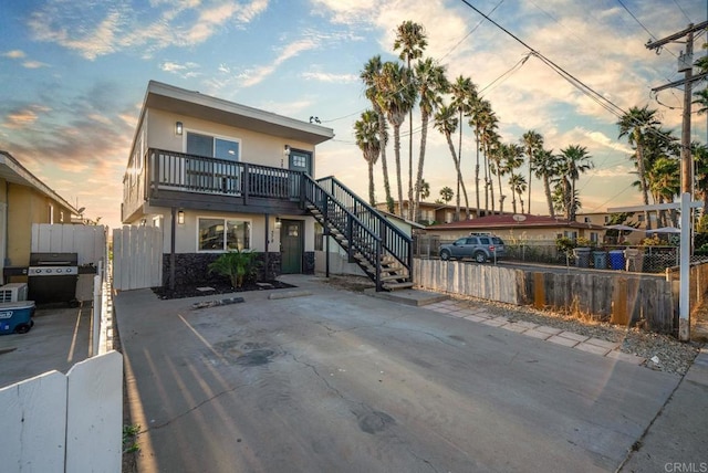 view of front of home