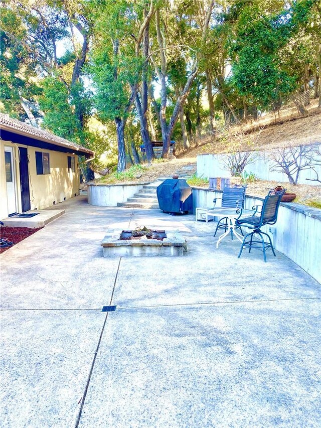 view of patio / terrace with grilling area