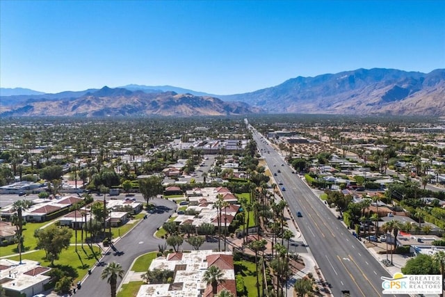 bird's eye view featuring a mountain view