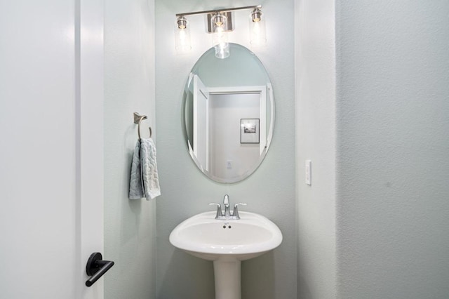 bathroom with sink