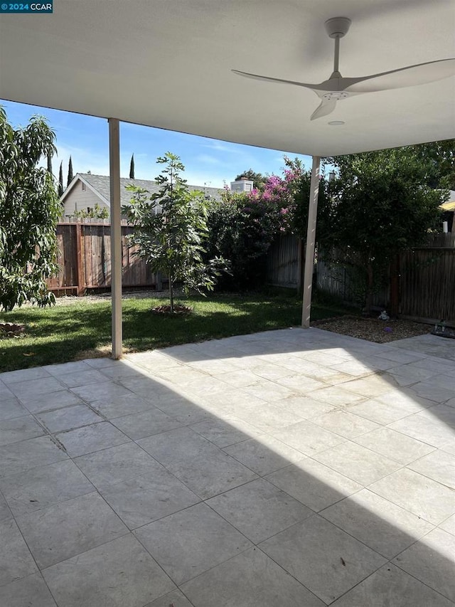 view of patio / terrace featuring ceiling fan