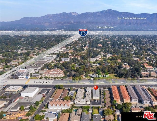 bird's eye view with a mountain view