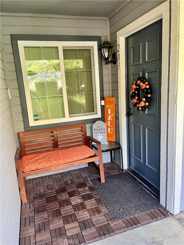 property entrance with a porch