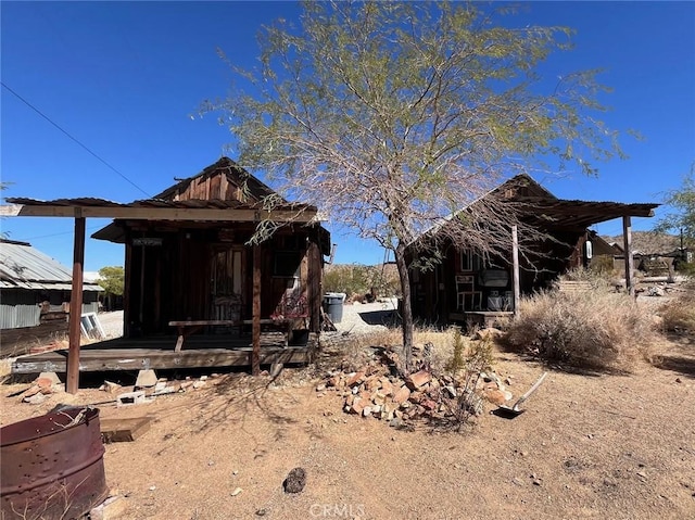 view of side of home