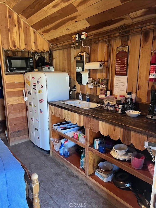 storage room with sink