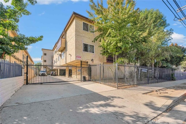 15240 Nordhoff St, North Hills, CA 91343 - photo 1