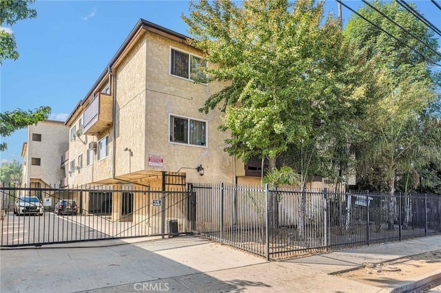 15240 Nordhoff St, North Hills, CA 91343 - photo 3