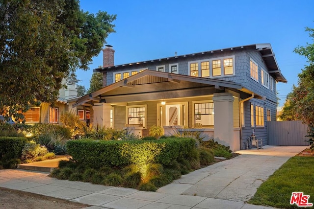 craftsman house with covered porch