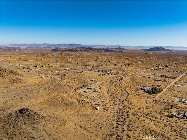 bird's eye view featuring a mountain view