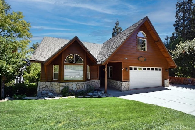 view of front facade featuring concrete driveway, a shingled roof, stone siding, and a front lawn