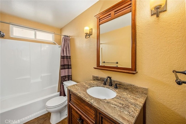 full bathroom with shower / bath combo with shower curtain, vanity, and toilet