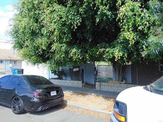 view of obstructed view of property