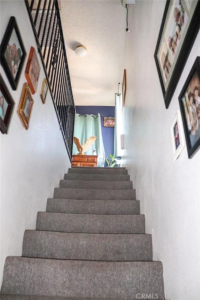 1037 Virginia Ave, Colton, CA 92324 - view of staircase