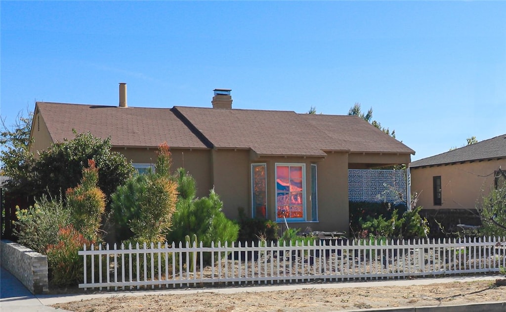 view of front of home