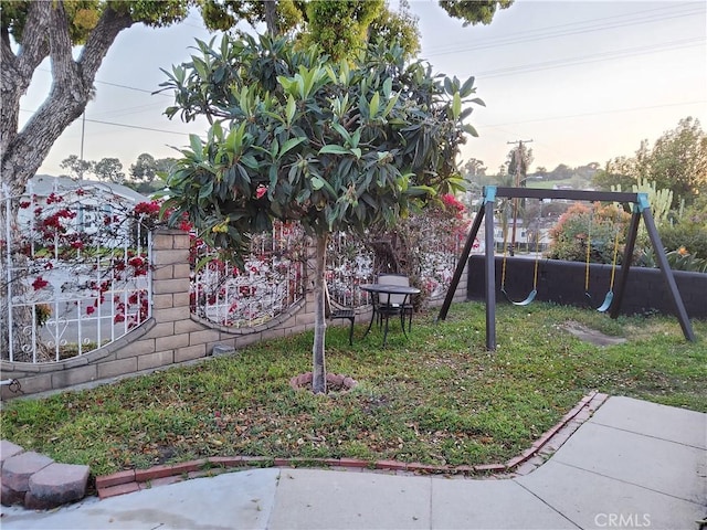 view of yard featuring a playground