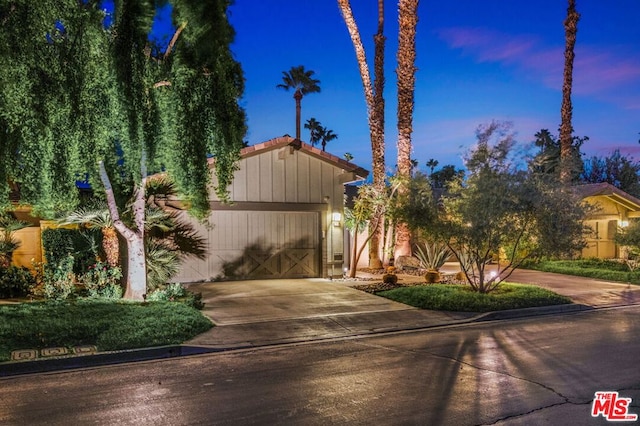 view of front of home with a garage