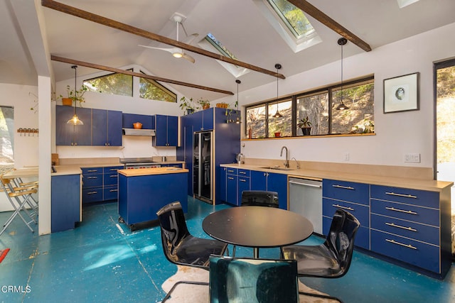 kitchen featuring a kitchen island, sink, pendant lighting, blue cabinets, and appliances with stainless steel finishes