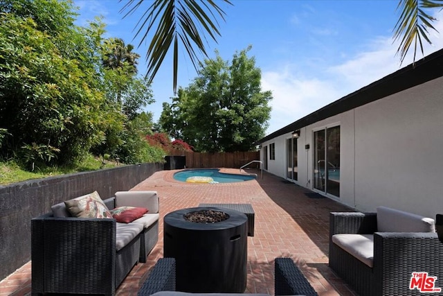 view of patio / terrace featuring outdoor lounge area