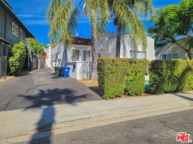 view of front of home