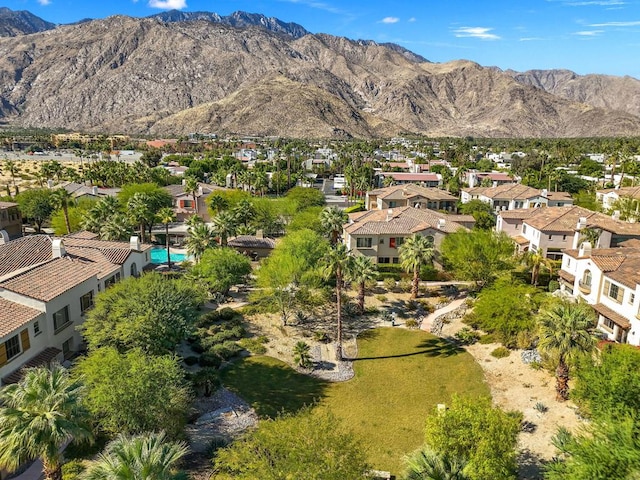 bird's eye view featuring a mountain view