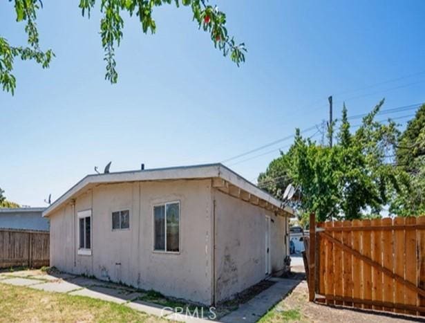 2782 Fordham St, East Palo Alto, CA 94303 - photo 2