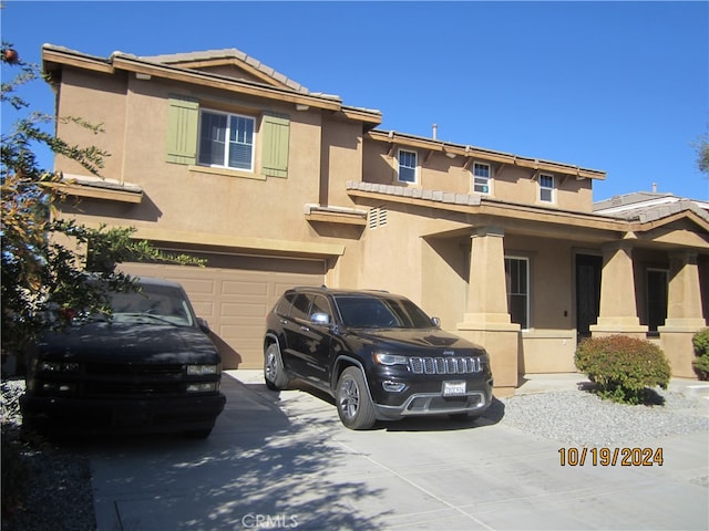 view of front of home featuring a garage