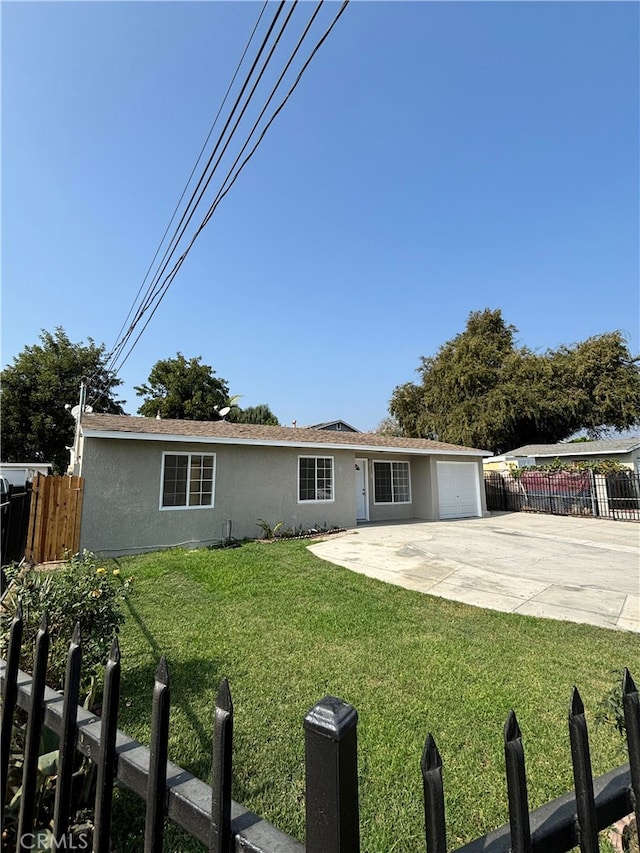 single story home featuring a patio and a front yard