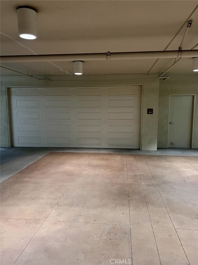 11847 Gorham Ave Unit 403, Los Angeles, CA 90049 - view of garage