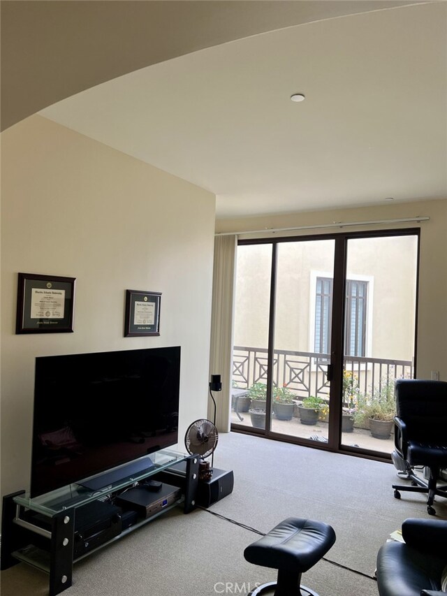 11847 Gorham Ave Unit 403, Los Angeles, CA 90049 - view of carpeted living room